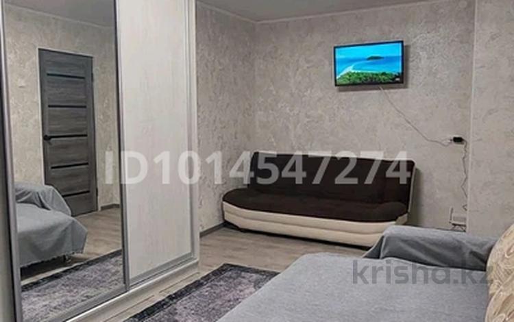 1-комнатная квартира · 30 м² · 1/5 этаж, 3 мик-оне 25 за 10 000 ₸ в Риддере — фото 2