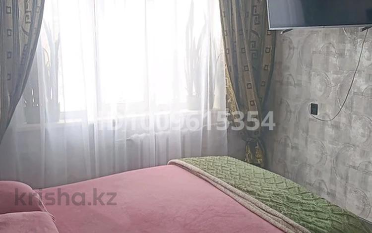 1-комнатная квартира · 38 м² · 3/5 этаж, Абая 120а за 13 000 ₸ в Петропавловске — фото 2