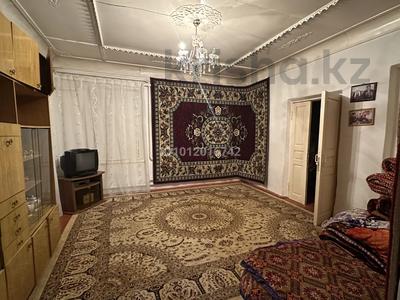Отдельный дом · 4 комнаты · 100 м² · 10 сот., Касымбекова 57 за 15 млн ₸ в Сарыагаш