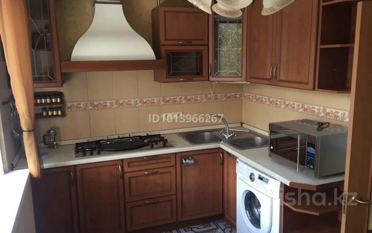 1-комнатная квартира · 41 м² · 5/5 этаж, Кабанбай батыра 55 — Угол Зенкова за 300 000 ₸ в Алматы, Медеуский р-н — фото 2