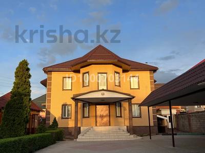 Продажа домов и дачи в Алматинской обл.: Отдельный дом · 5 комнат · 370 м² · 8.5 сот., Бейбарыс 1А за 133 млн 〒 Отдельный дом · 5 комнат · 370 м² · 8.5 сот., Бейбарыс 1А за 133 млн 〒 в Каскелене