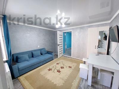 3-комнатный дом помесячно, 60 м², 2 сот., Смольная за 250 000 〒 в Алматы, Турксибский р-н