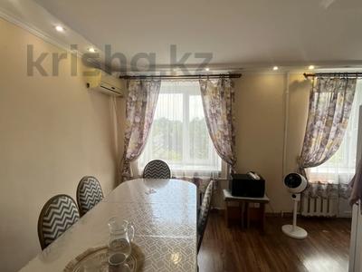 3-бөлмелі пәтер · 64 м² · 4/5 қабат, Бухар Жырау 246, бағасы: 14.5 млн ₸ в Экибастузе