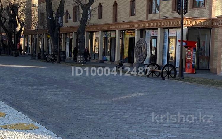 Офисы · 22 м² за 70 000 〒 в Таразе — фото 2