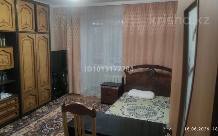 1-бөлмелі пәтер · 40 м² · 4/5 қабат, Кенесары 17 — Центр поселка, бағасы: 15 000 ₸ в Бурабае — фото 3