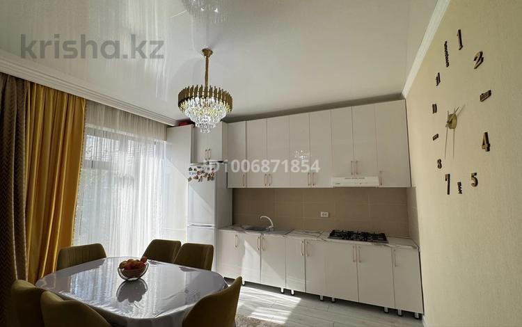 Отдельный дом · 4 комнаты · 165 м² · 4 сот., Майлыкожа 46 за 68 млн 〒 в Таразе — фото 2