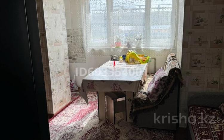 1-комнатная квартира, 40 м², 2/3 этаж, Рыскулова за 25 млн 〒 в Алматы, Жетысуский р-н — фото 2