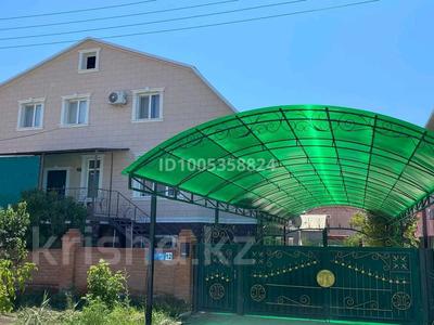 Отдельный дом · 7 комнат · 397 м² · 9 сот., мкр Лесхоз-2, Лесхоз 2 12 за 47 млн 〒 в Атырау