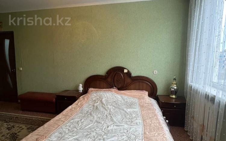 3-бөлмелі пәтер · 62 м² · 4/5 қабат, 1 ш/а, пр-т Абая, бағасы: 14.5 млн ₸ в Актобе, мкр 5 — фото 2