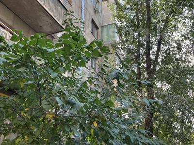 2-комнатная квартира · 52 м² · 1/5 этаж, мкр Жетысу-4 10 — Абая/ Момышулы за 36.5 млн ₸ в Алматы, Ауэзовский р-н