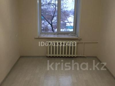 4-комнатная квартира, 78 м², 3/3 этаж, Ухабова 4 за 23 млн 〒 в Петропавловске