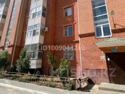 2-бөлмелі пәтер · 52 м² · 1/5 қабат, Мкр. Нұр Орда, Арай-3 80б — Мкр.Арай-3, бағасы: 19.5 млн 〒 в 