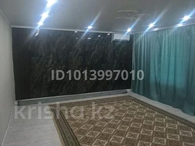 3-комнатная квартира · 93.3 м² · 2/5 этаж, мкр Мясокомбинат, Затон Чапаева 11 за 15 млн ₸ в Уральске