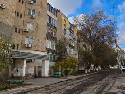 3-бөлмелі пәтер · 80 м² · 2/5 қабат, Сатпаева 5А, бағасы: 250 000 ₸ в Атырау