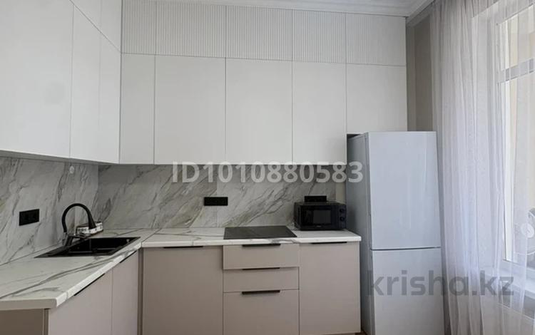 1-бөлмелі пәтер · 44 м² · 2/17 қабат, Толеби 27, бағасы: 29 млн ₸ в Астане, Есильский р-н — фото 31