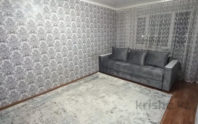 2-комнатная квартира, 42 м², 5/5 этаж, Катаева 103/1