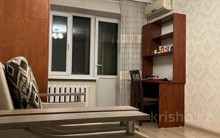 1-комнатная квартира, 45 м², 2/4 этаж помесячно, Гагарина за 220 000 〒 в Алматы, Бостандыкский р-н — фото 2