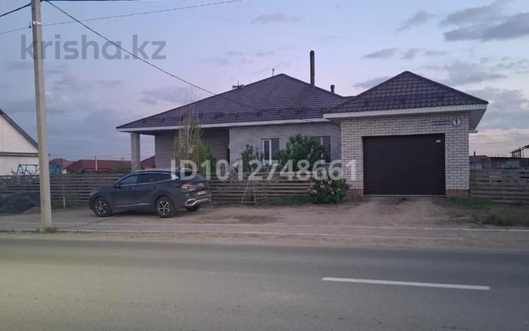 Отдельный дом · 5 комнат · 160 м² · 10 сот., 10 переулок — Район Ұшақтар за 75 млн ₸ в Семее — фото 2