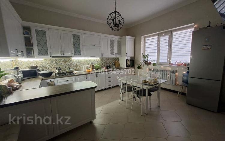 Жеке үй · 6 бөлме · 220 м² · 6 жүзд., Шапагат 76, бағасы: 34 млн ₸ в Атамекене — фото 2