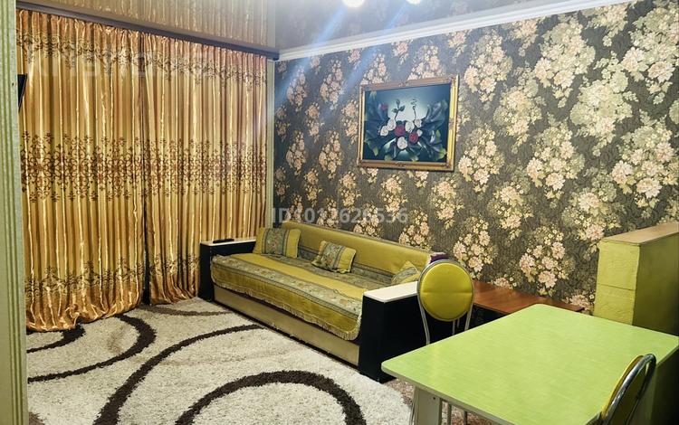 1-бөлмелі пәтер · 50 м² · 1/3 қабат, 71 квартал 5, бағасы: 150 000 ₸ в Семее — фото 8