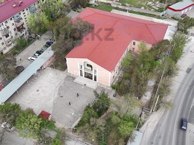 Аренда коммерческой недвижимости в Шымкенте: Свободное назначение, офисы, склады, медцентры и аптеки, образование, конференц-залы, кабинеты и рабочие места, студии · 2200 м² за 100 〒 Свободное назначение, офисы, склады, медцентры и аптеки, образование, конференц-залы, кабинеты и рабочие места, студии · 2200 м² за 100 〒 в Шымкенте, Енбекшинский р-н
