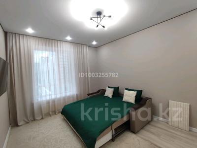 Тәулігіне пәтерлер в Астане: 1-бөлмелі пәтер · 38 м² · 10/10 қабат, Байтурсынова 20/2 — Школа Бином им. А. Байтұрсынұлы, бағасы: 13 000 〒 1-бөлмелі пәтер · 38 м² · 10/10 қабат, Байтурсынова 20/2 — Школа Бином им. А. Байтұрсынұлы, бағасы: 13 000 〒 в Астане, Сарайшык р-н