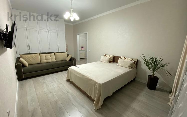 1-комнатная квартира · 45 м², Просп. Туран 42 за 13 000 ₸ в Астане, Нура р-н — фото 2