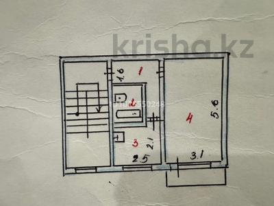 1-бөлмелі пәтер · 32.4 м² · 1/5 қабат, Молдагулова 59, бағасы: 2.3 млн ₸ в Каратау