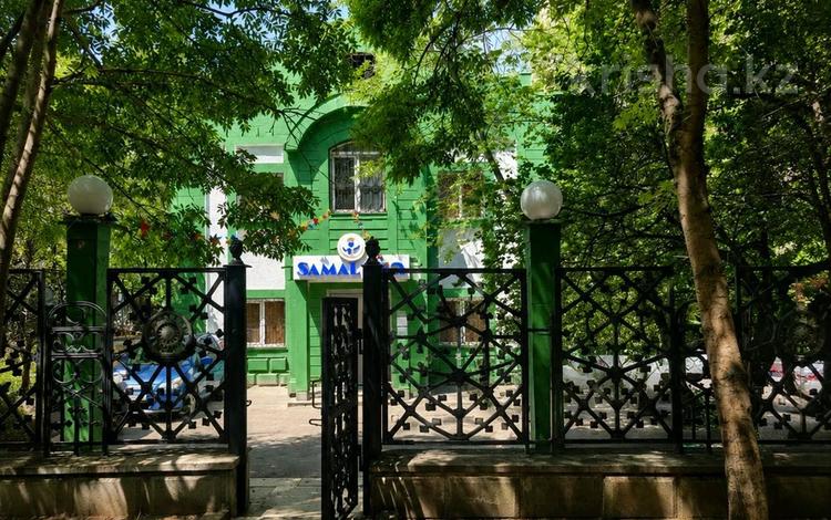 Еркін, кеңселер, дүкендер мен бутиктер, қоғамдық тамақтану орны, сұлулық салондары, монша, қонақ үй және демалыс орындары, медорталықтар мен дәріханалар, білім орталықтары, ойын-сауық · 168 м², бағасы: 550 млн ₸ в Алматы, Медеуский р-н — фото 2