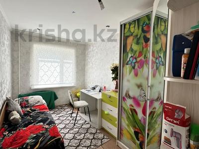 2-комнатная квартира · 48 м² · 1/5 этаж, Момышулы 42 за 12 млн ₸ в Экибастузе