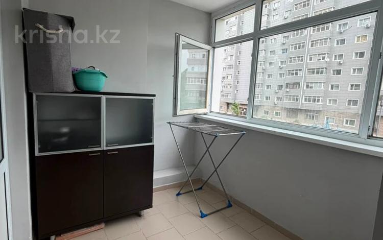 1-бөлмелі пәтер · 44 м² · 2/17 қабат, Мамыр-1, бағасы: 34 млн ₸ в Алматы, Ауэзовский р-н — фото 2