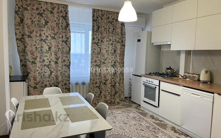2-бөлмелі пәтер · 78 м² · 7/9 қабат, владимирского 23а, бағасы: 23 млн ₸ в Атырау, мкр Авангард-2 — фото 2