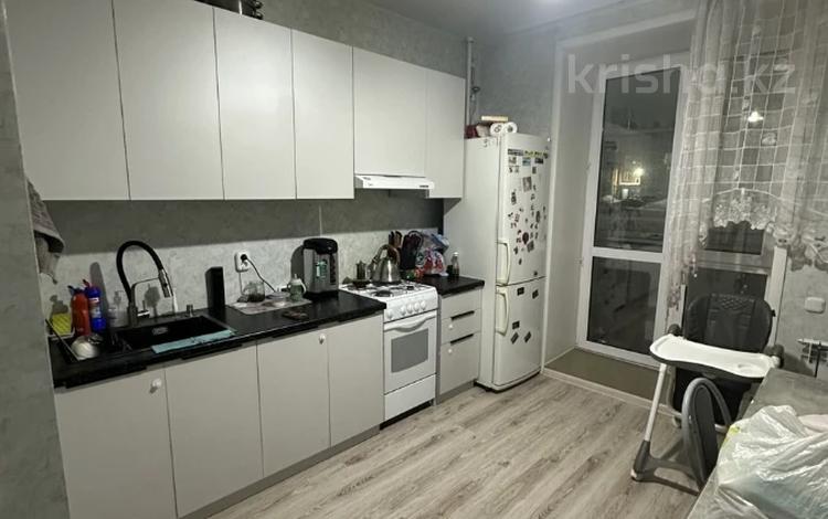 2-бөлмелі пәтер · 65 м² · 1/9 қабат, Микрорайон Береке 51, бағасы: 31 млн ₸ в Костанае — фото 2