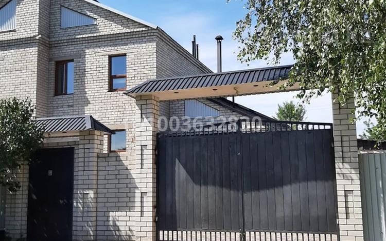 Жеке үй · 4 бөлме · 280 м² · 17 жүзд., Кокорина 59, бағасы: 90 млн ₸ в Усть-Каменогорске, Ульбинский — фото 2