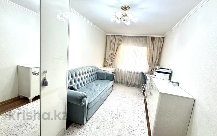 4-комнатная квартира · 145 м² · 4/9 этаж, мкр Юго-Восток, 29й микрорайон — Муканова, остановка 29мкрн за 45 млн ₸ в Караганде, Казыбек би р-н — фото 2