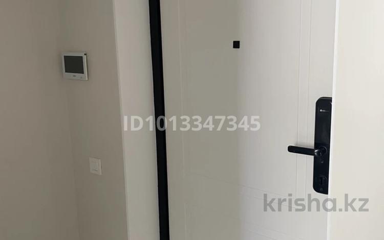 1-бөлмелі пәтер · 38 м² · 11/16 қабат, Бухар Жырау 33, бағасы: 37 млн ₸ в Астане, Есильский р-н — фото 2