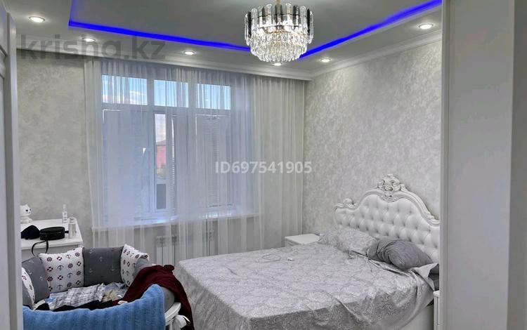 4-бөлмелі пәтер, 106 м², 1/6 қабат ай сайын, Муканова 1/9, бағасы: 450 000 〒 в Караганде, Казыбек би р-н — фото 2