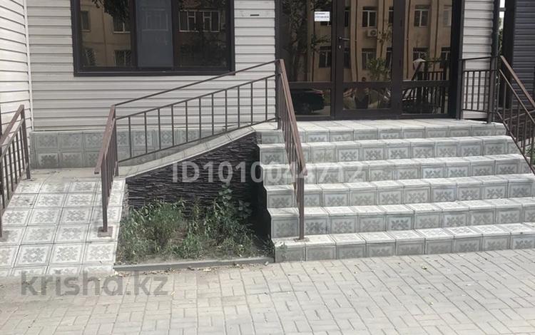 Свободное назначение, офисы · 65 м² за 600 000 ₸ в Актобе, Новый город — фото 2