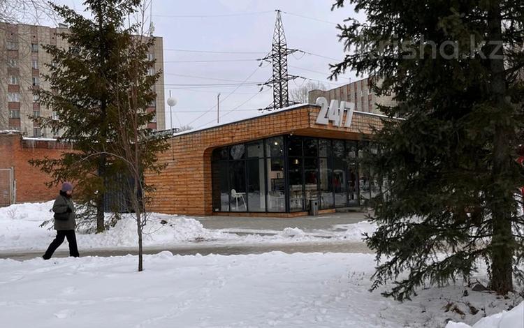 1-комнатная квартира · 28.5 м² · 7/9 этаж, Серикбаева за 8.5 млн 〒 в Усть-Каменогорске — фото 2