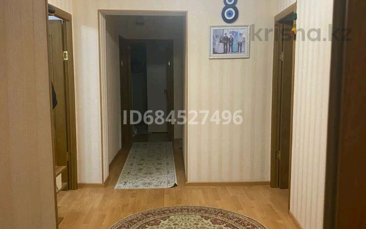 5-бөлмелі пәтер, 105 м², 4/5 қабат, 26-й мкр 22, бағасы: 34 млн 〒 в Актау, 26-й мкр — фото 2