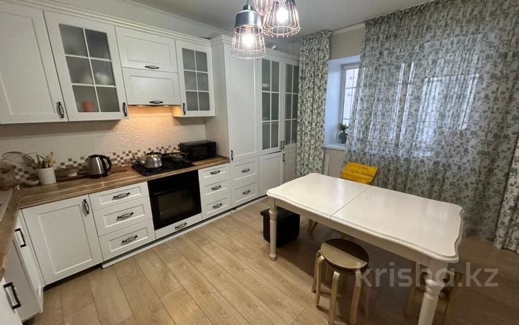 3-бөлмелі пәтер · 85 м² · 5/9 қабат, мкр. Алтын орда 1г, бағасы: 29.5 млн ₸ в Актобе — фото 2
