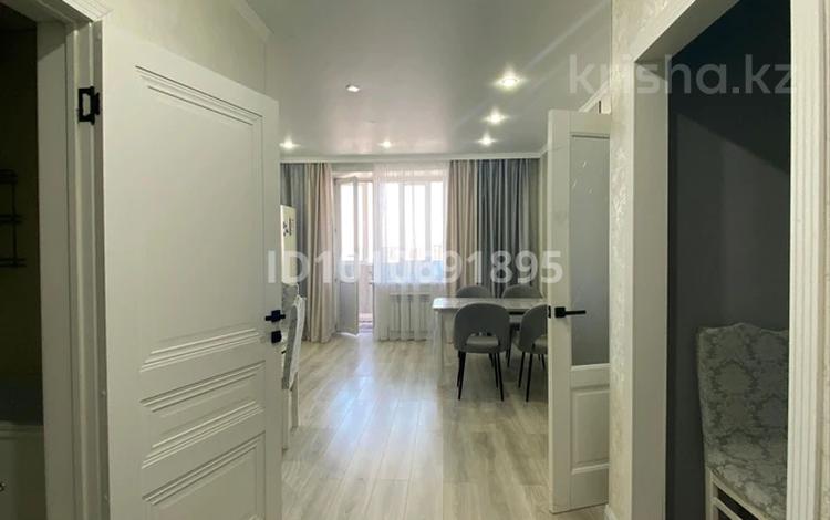2-бөлмелі пәтер · 55 м² · 10/10 қабат, Орбита ш/а., Камали Дүйсембекова 53/8 — Анет баба. На против новый мечеть, бағасы: 18 000 ₸ в Караганде, Казыбек би р-н — фото 2