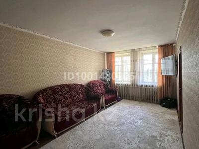 2-комнатная квартира · 49 м² · 2/2 этаж, 352 квартал 1 — ТД Апрель за 18 млн ₸ в Семее, Красный Кордон