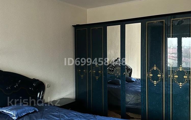 3-комнатная квартира · 62 м² · 4/5 этаж, Брусиловского 247 за 300 000 ₸ в Алматы, Бостандыкский р-н — фото 2