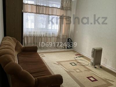 1-комнатная квартира, 32 м², 1/5 этаж, 6 микрорайон 36 за 6 млн 〒 в Темиртау