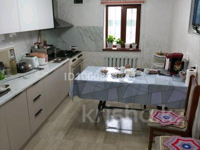 Часть дома · 3 комнаты · 50 м² · 6 сот., С.Бейбарыса 69 — По проспекту С.Бейбарыса ближе мкр Алмагуль за 250 000 〒 в Атырау