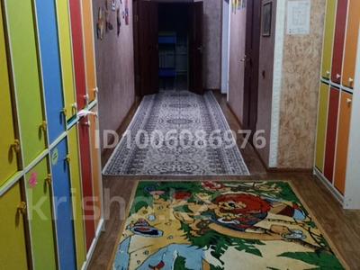 Отдельный дом · 6 комнат · 170 м² · 8 сот., мкр Улжан-2, Мкр Улжан-2 ул Бертайкызы 44 за 70 млн 〒 в Алматы, Алатауский р-н