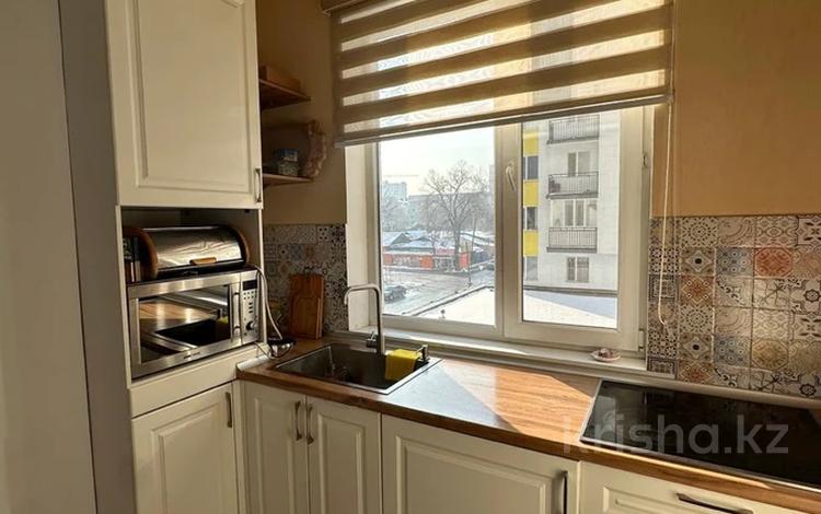 4-комнатная квартира · 102 м² · 3/12 этаж, Баишева 28 за 80 млн ₸ в Алматы, Медеуский р-н — фото 26