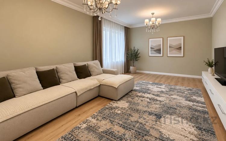 5-бөлмелі пәтер · 140.1 м² · 8/10 қабат, Кенесары хана 54/25 — Выше Парка Президента, бағасы: 125 млн ₸ в Алматы, Наурызбайский р-н — фото 2