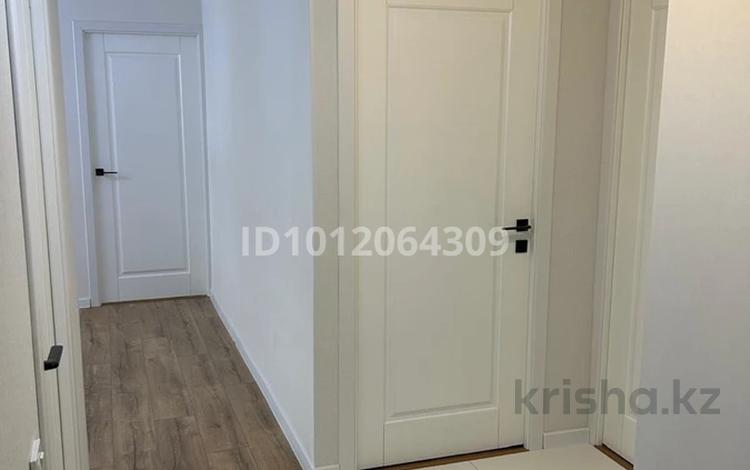 4-комнатная квартира · 76 м² · 2/5 этаж, 18-й мкр. 1 за 37 млн 〒 в Шымкенте, Аль-Фарабийский р-н — фото 2